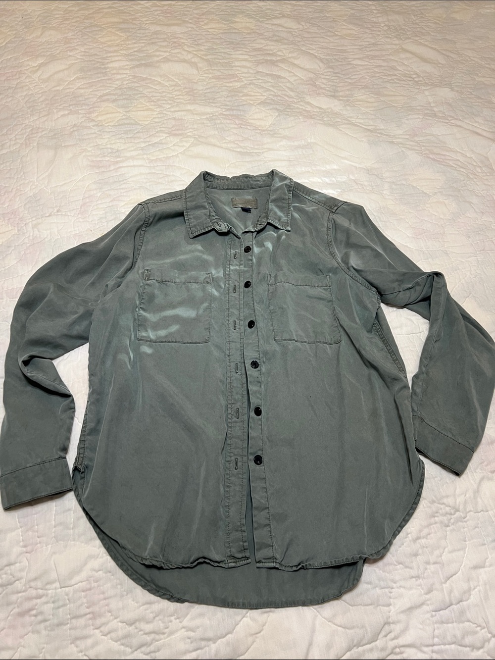 Universal Thread Men's Casual Button-Down in Olive Gray